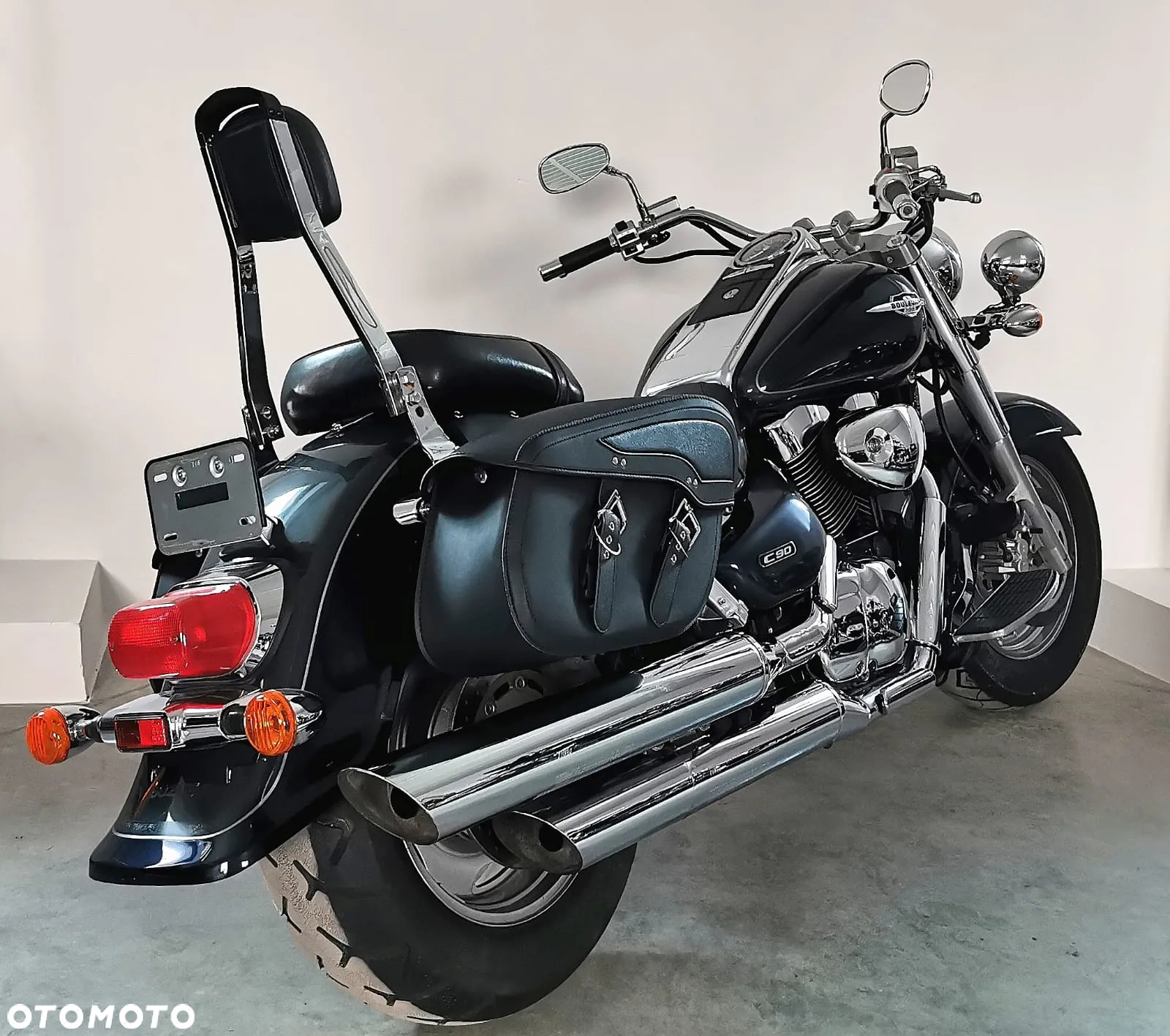 Suzuki VL 1500 Intruder LC - Boulevard C90 - 2