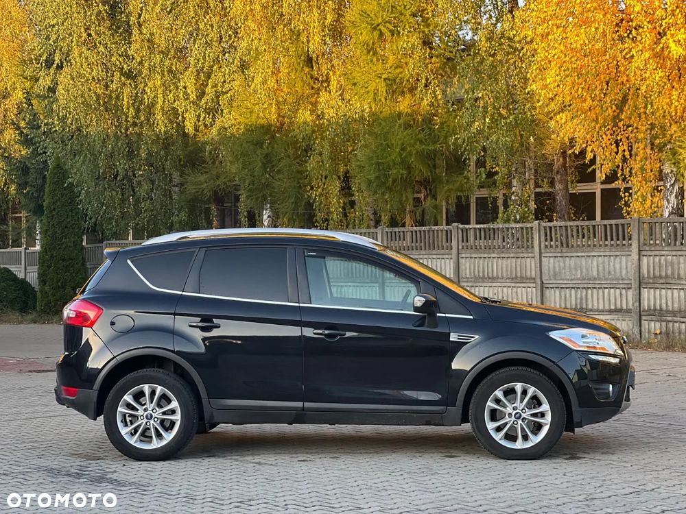 Ford Kuga 2.0 TDCi 4WD Titanium - 4