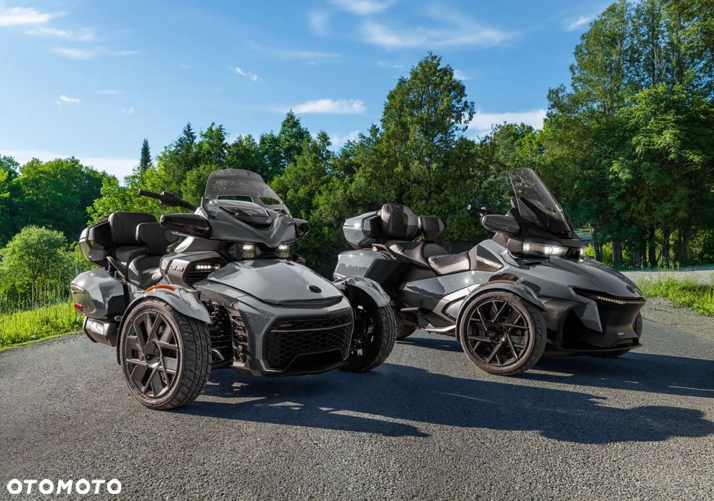 Can-Am Spyder - 3