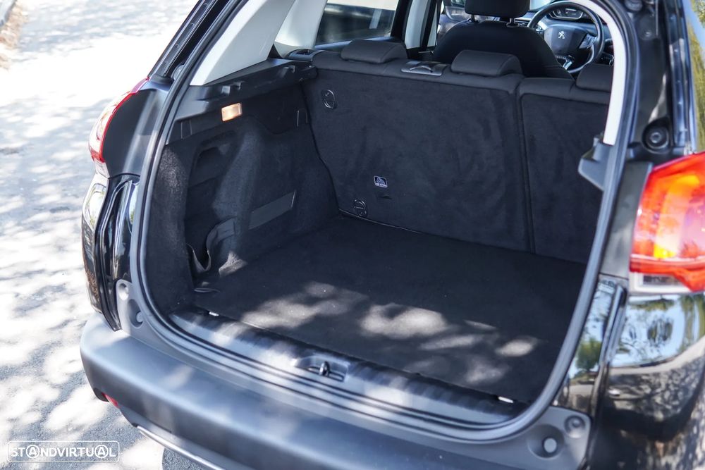 Peugeot 2008 PureTech 82 Style - 55