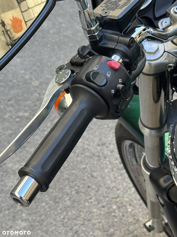 Triumph Legend TT - 12