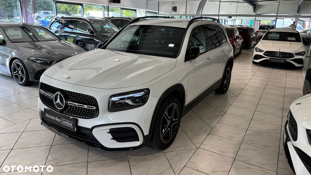 Mercedes-Benz GLB 200 AMG Line 7G-DCT - 2
