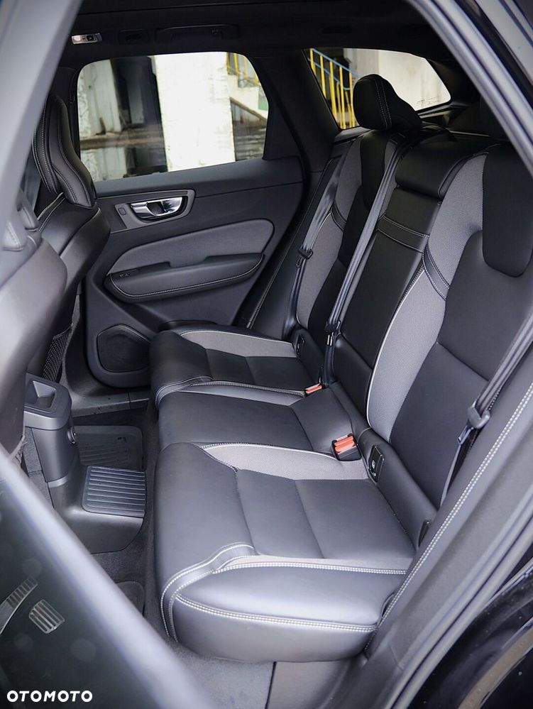 Volvo XC 60 - 34