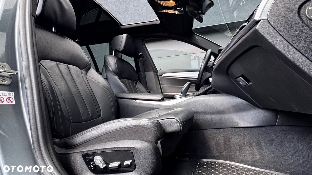 BMW Seria 5 520i - 16