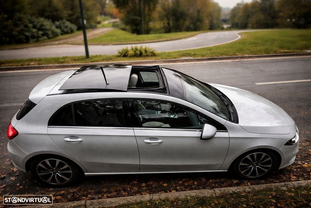 Mercedes-Benz A 180 d Style Plus Aut. - 26