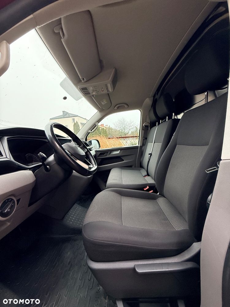 Volkswagen Transporter - 16