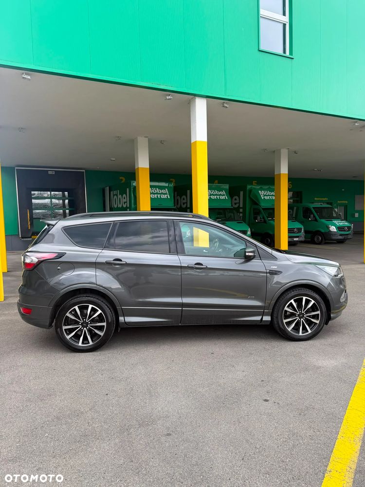 Ford Kuga 2.0 TDCi AWD ST-Line - 2