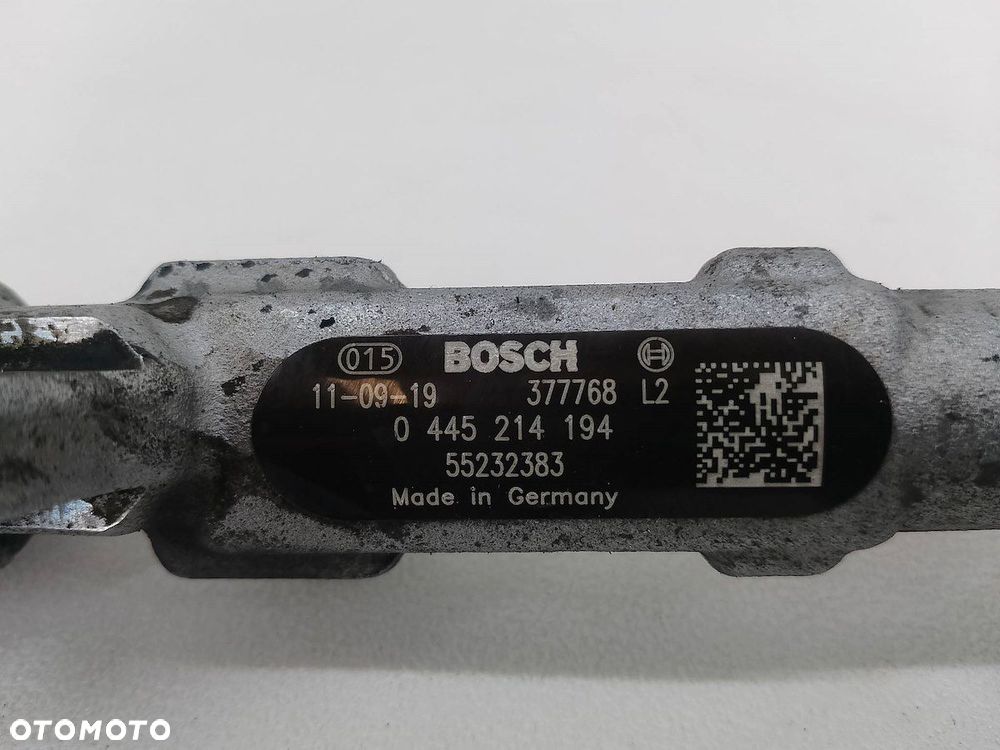 LISTWA WTRYSKOWA FIAT GRANDE PUNTO 55232383 0445214194 1.3 JTD - 8