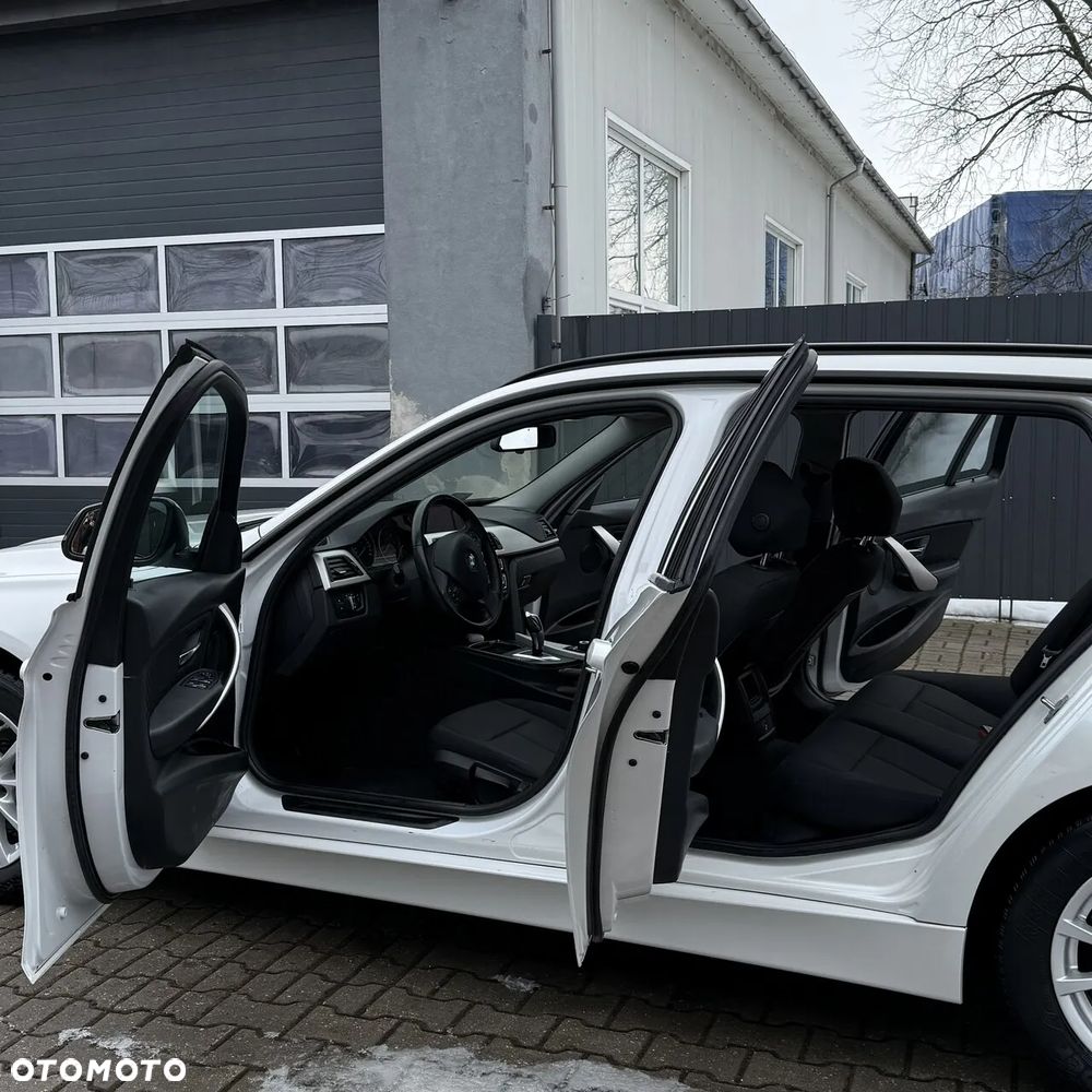 BMW Seria 3 ver-318d - 13