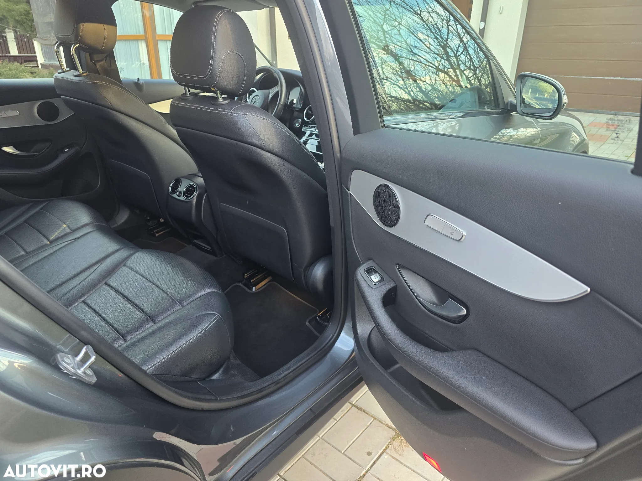 Mercedes-Benz GLC 250 d 4MATIC - 9