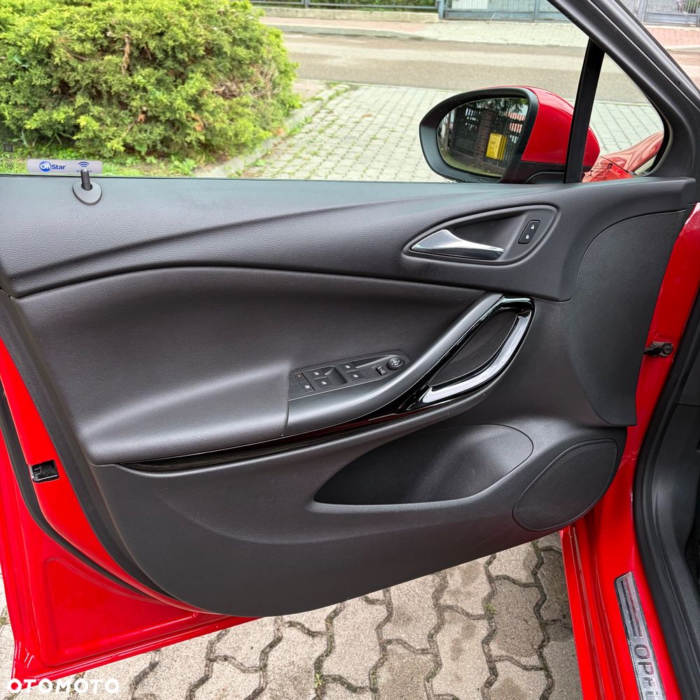 Opel Astra 1.4 Turbo Innovation - 17