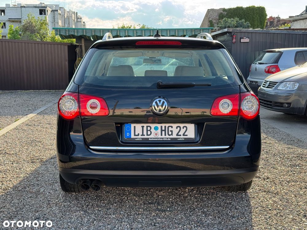 Volkswagen Passat 2.0 TDI DPF BlueMotion Technology Highline - 7