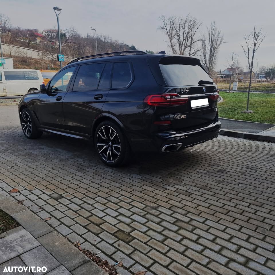 BMW X7 - 8
