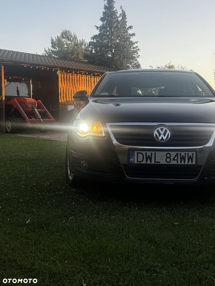 Volkswagen Passat - 6