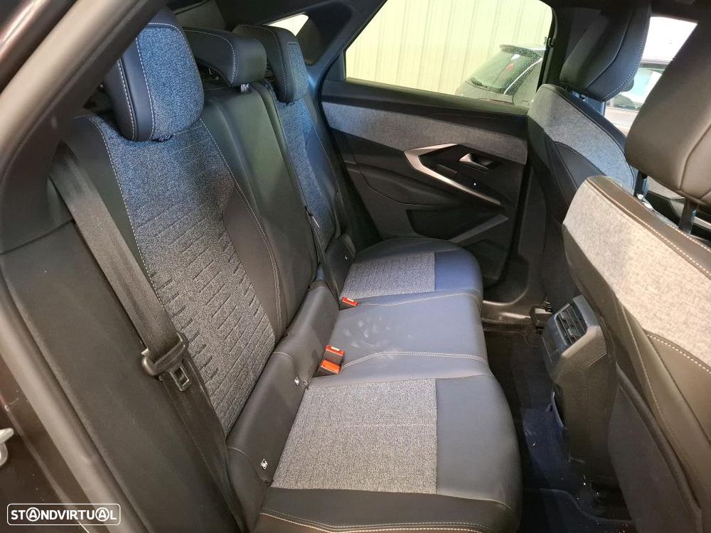 Peugeot 3008 1.2 Hybrid Allure e-DCS6 - 9
