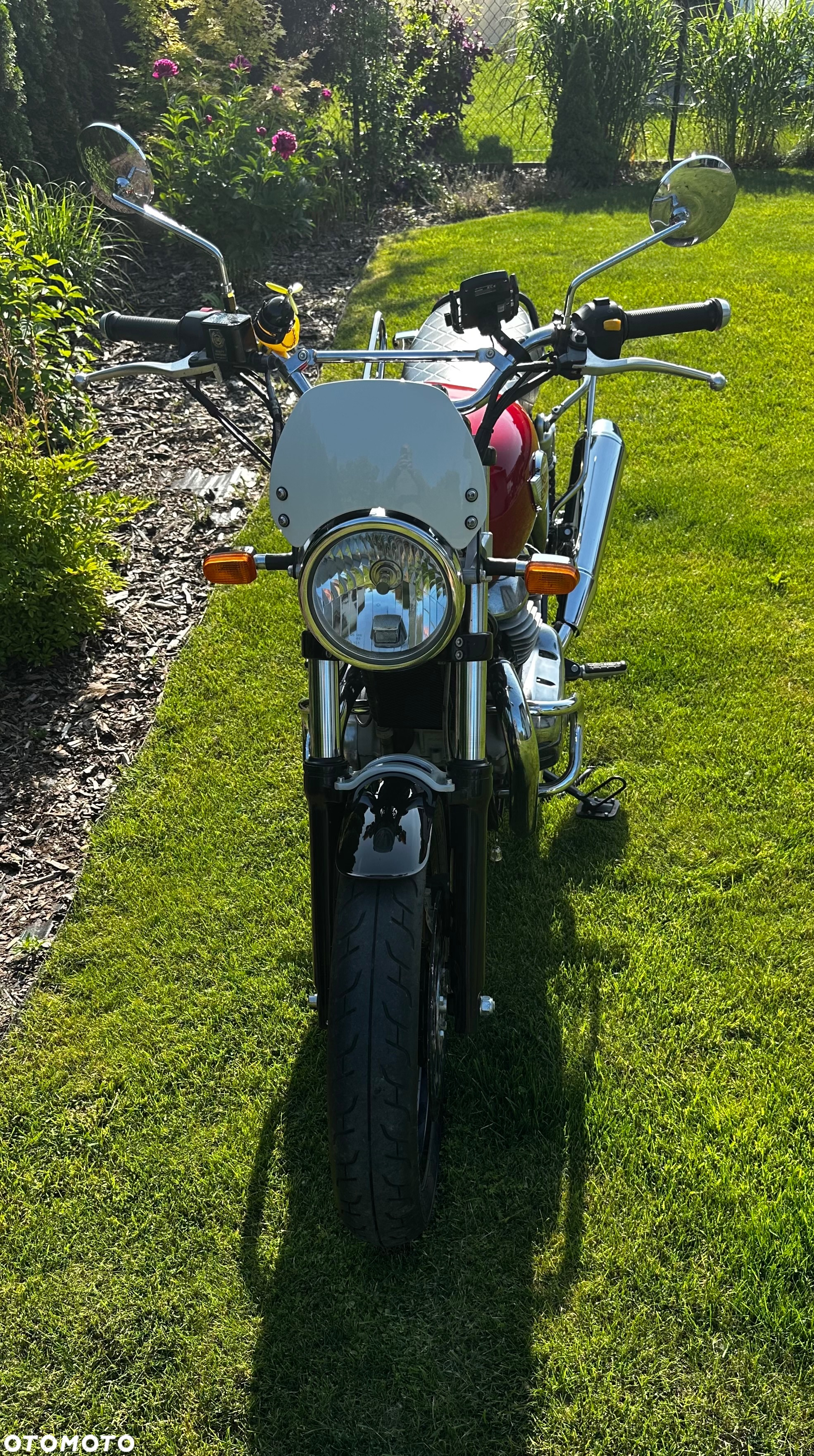 Royal Enfield Interceptor - 5