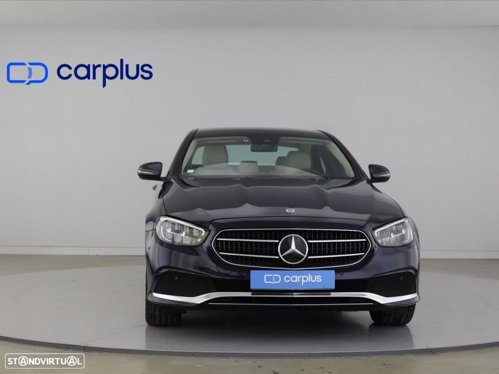 Mercedes-Benz E 300 de AMG Line - 3