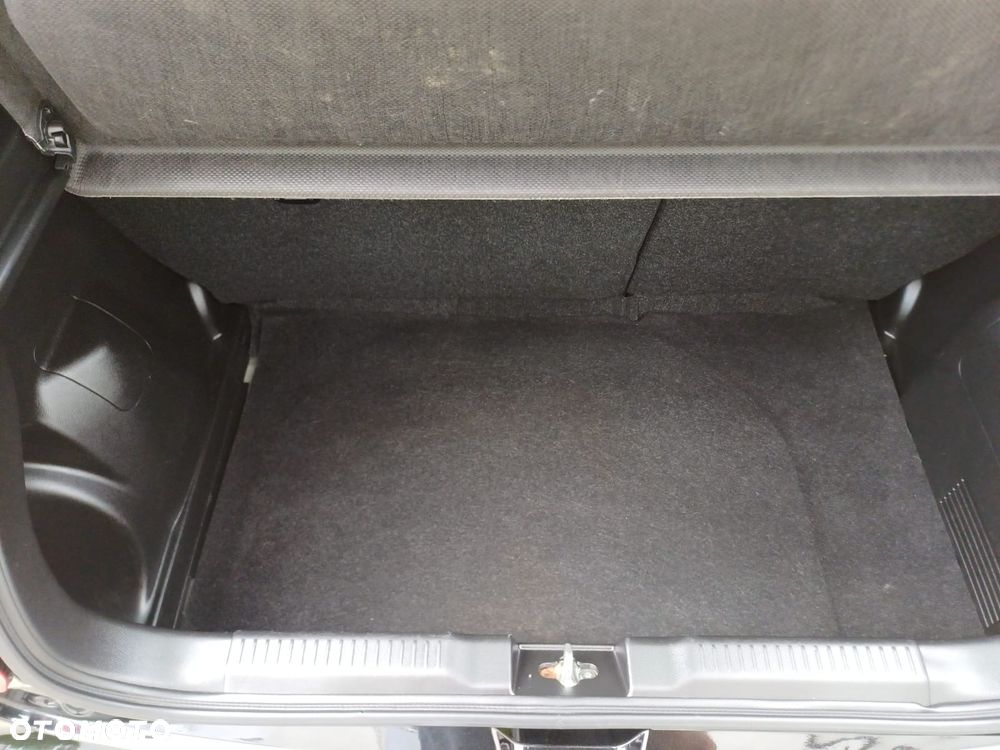 Suzuki Swift 1.2 Premium Plus - 24
