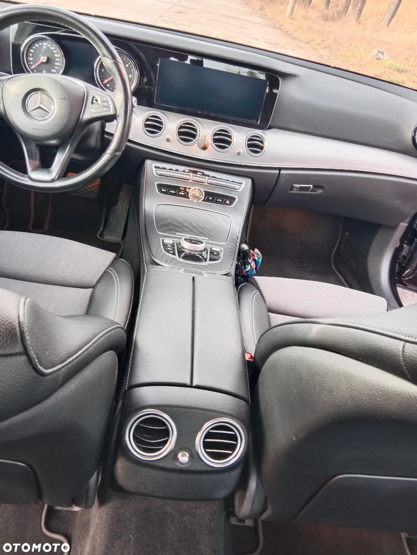 Mercedes-Benz Klasa E 220 d 9G-TRONIC Avantgarde - 21
