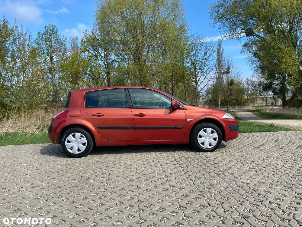 Renault Megane - 11