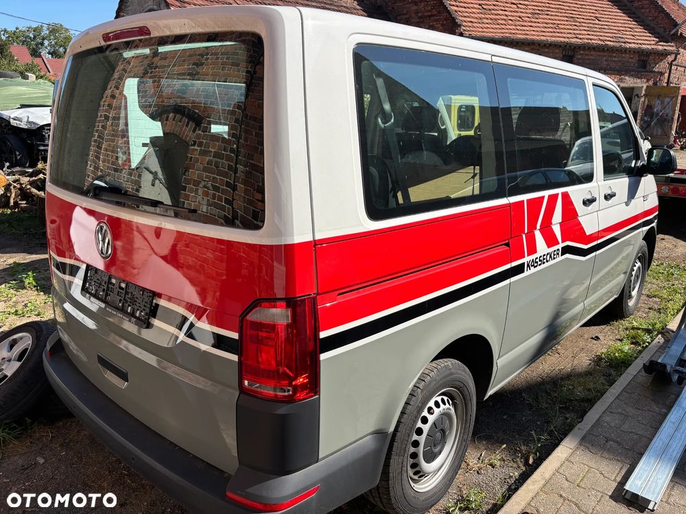 Volkswagen Transporter - 10