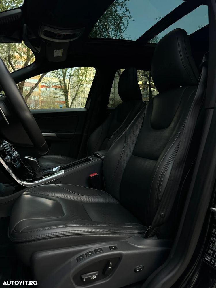 Volvo XC 60 D5 AWD Geartronic Linje Inscription - 11