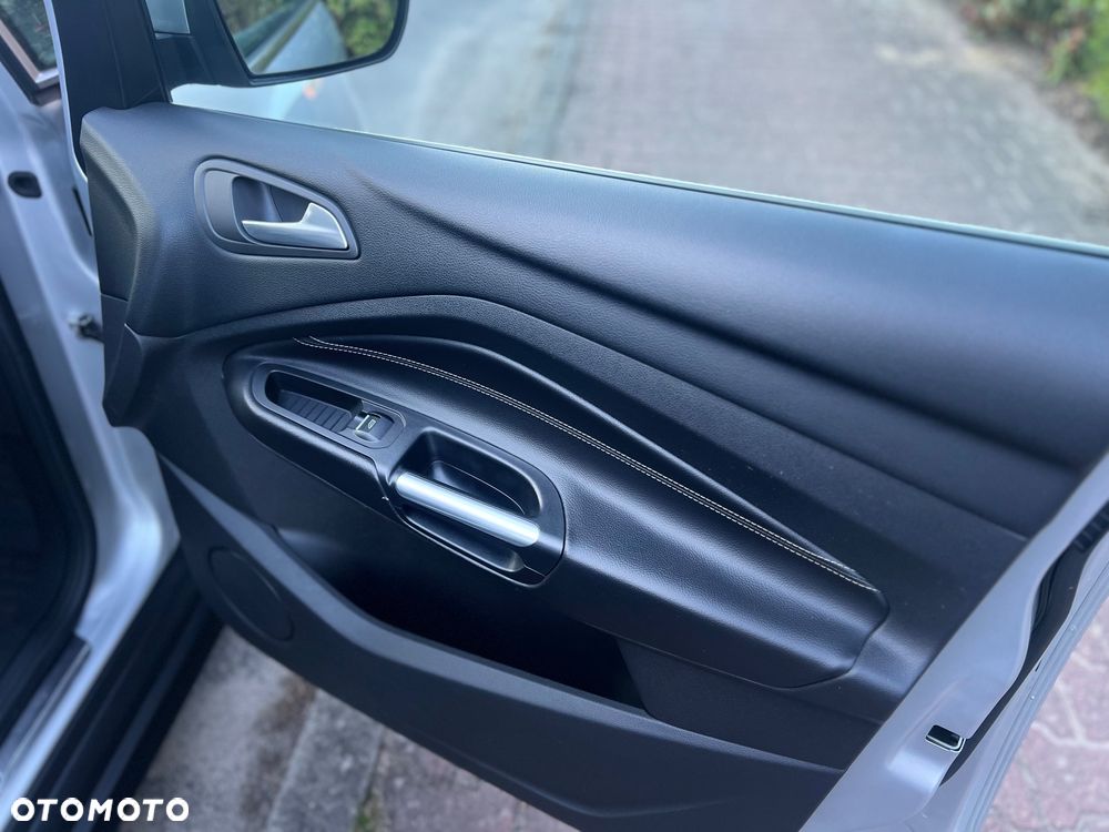 Ford Grand C-MAX 2.0 TDCi Start-Stopp-System Titanium - 20