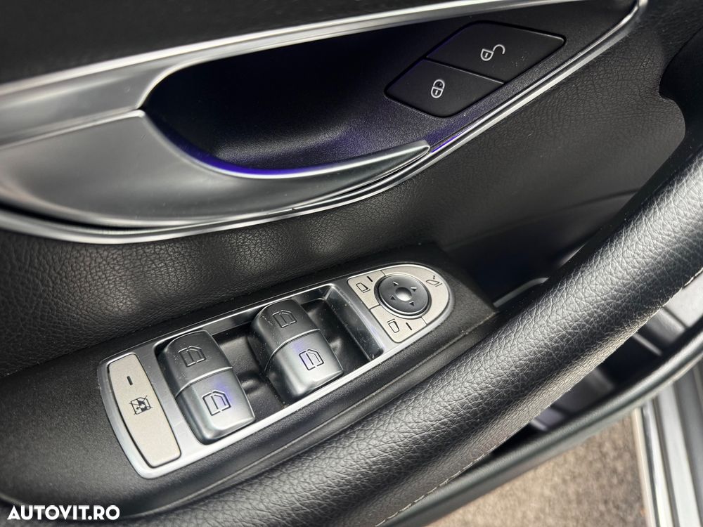 Mercedes-Benz E 220 d 9G-TRONIC Exclusive - 21