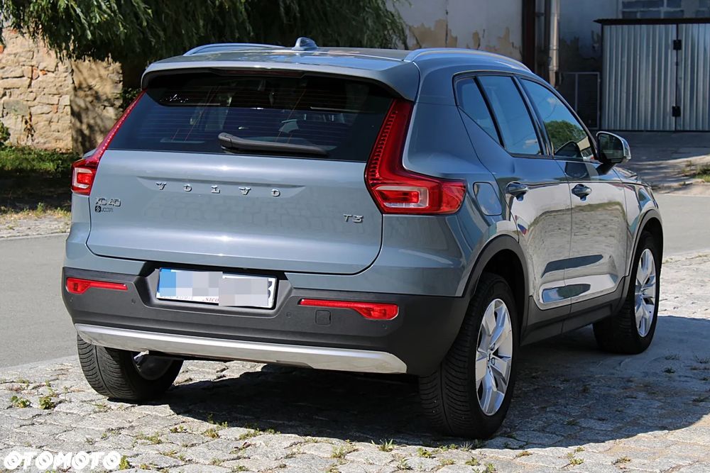 Volvo XC 40 T3 - 12