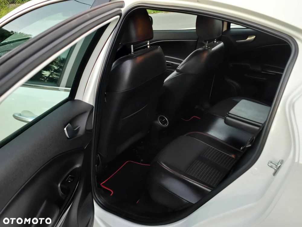 Alfa Romeo Giulietta 1.6 JTDM 16V Turismo - 20