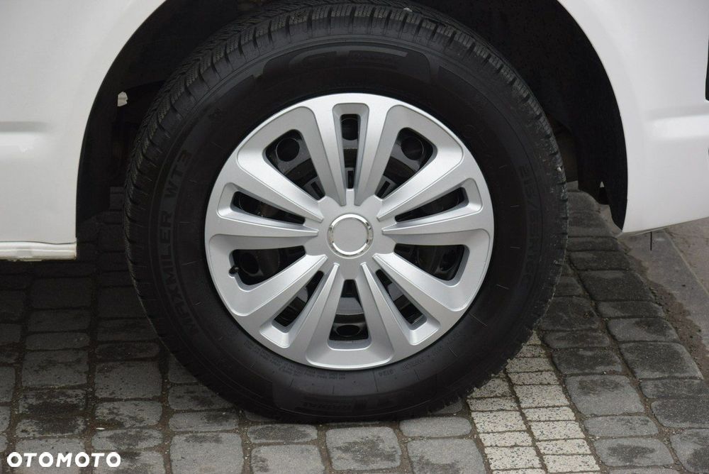 Volkswagen Transporter Caravelle DSG Kurz Highline - 13