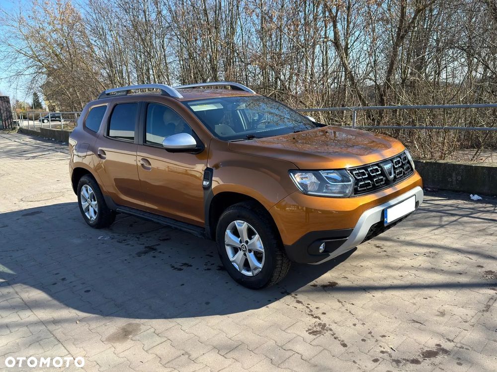 Dacia Duster 1.6 SCe Laureate S&S - 3