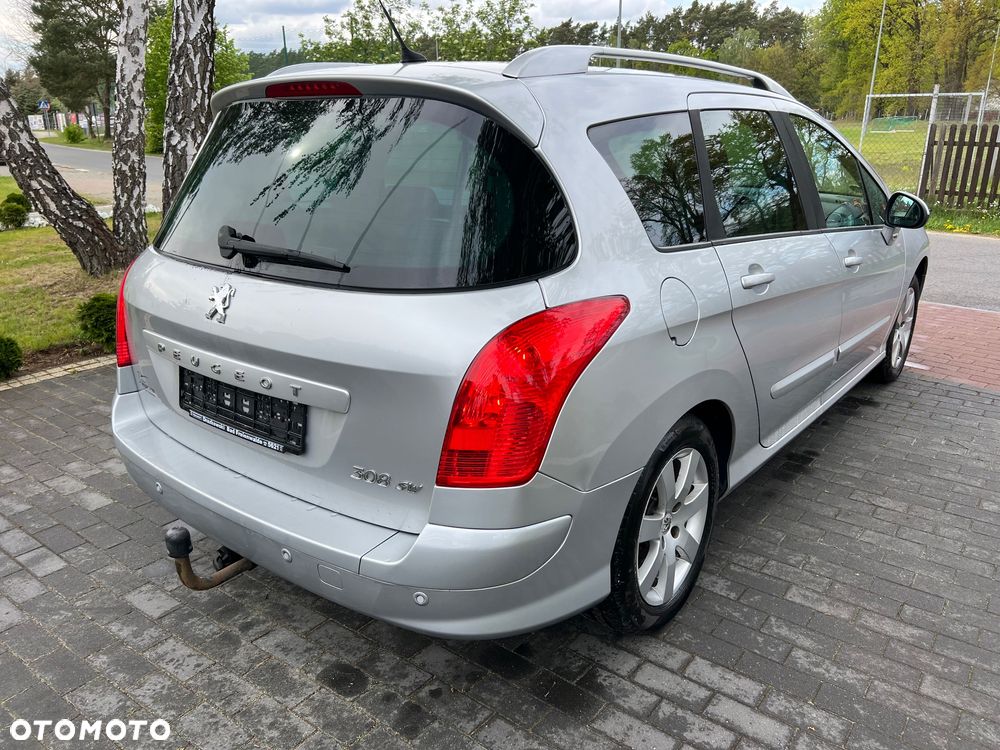 Peugeot 308 1.6 Premium - 6