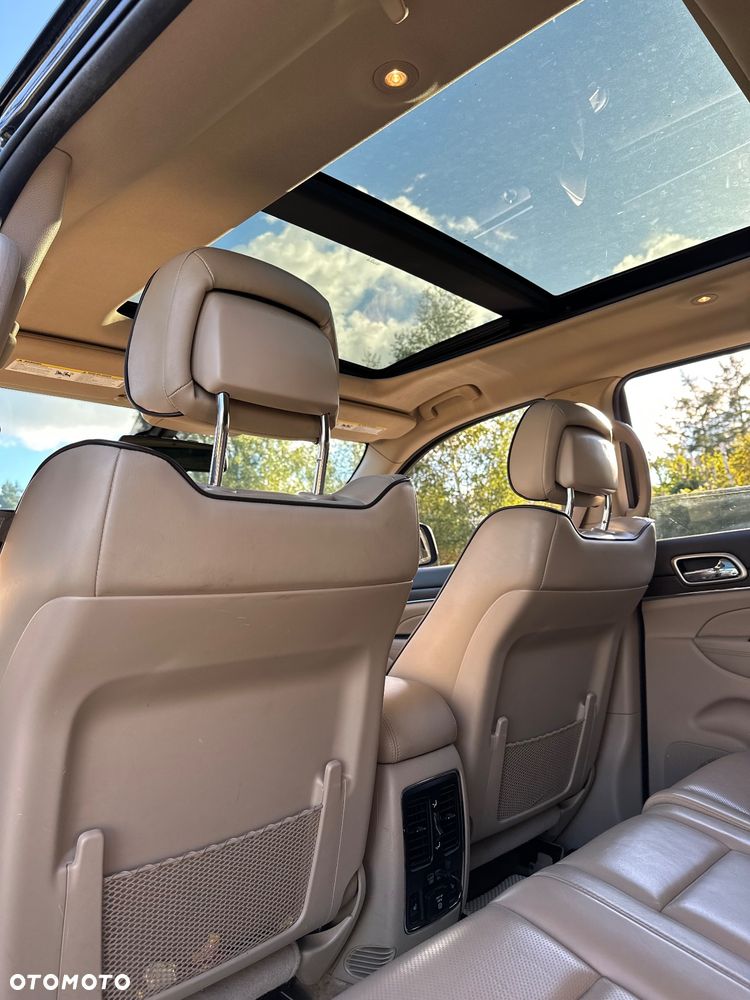 Jeep Grand Cherokee 5.7 V8 HEMI Overland - 27