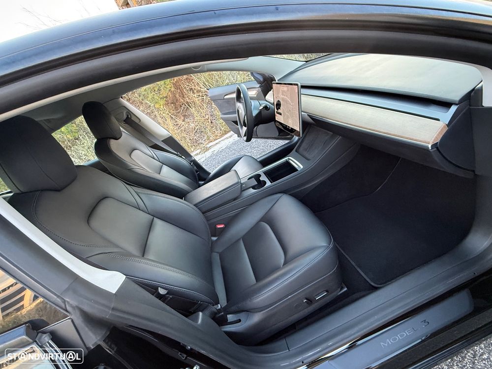 Tesla Model 3 Standard Range Plus RWD - 18