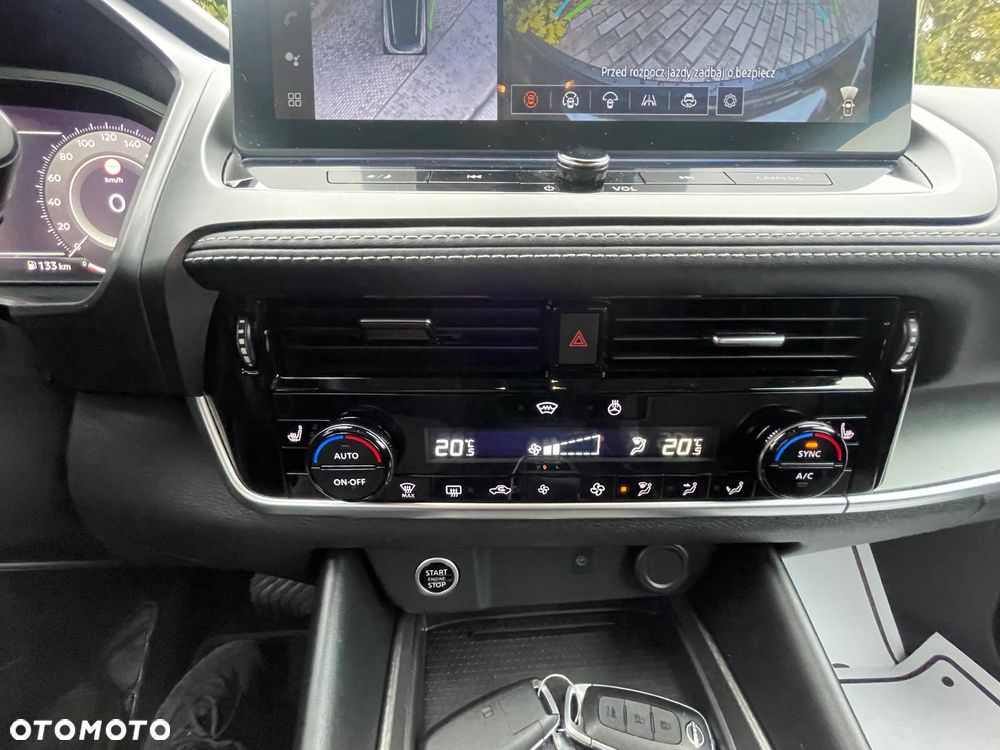 Nissan Qashqai 1.3 DIG-T MHEV Xtronic N-Connecta - 29