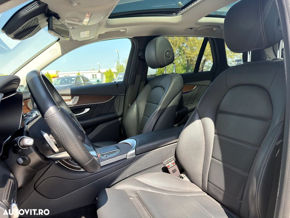 Mercedes-Benz GLC 300 e 4MATIC - 14