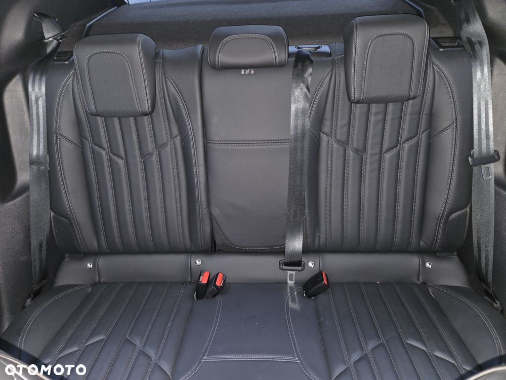 Peugeot 2008 PureTech 130 Stop&Start EAT6 Black Edition - 21