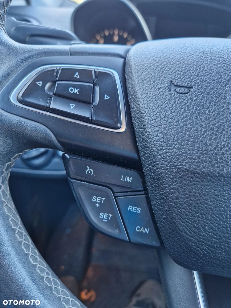 Ford Kuga 2.0 TDCi 4x4 ST-Line - 30