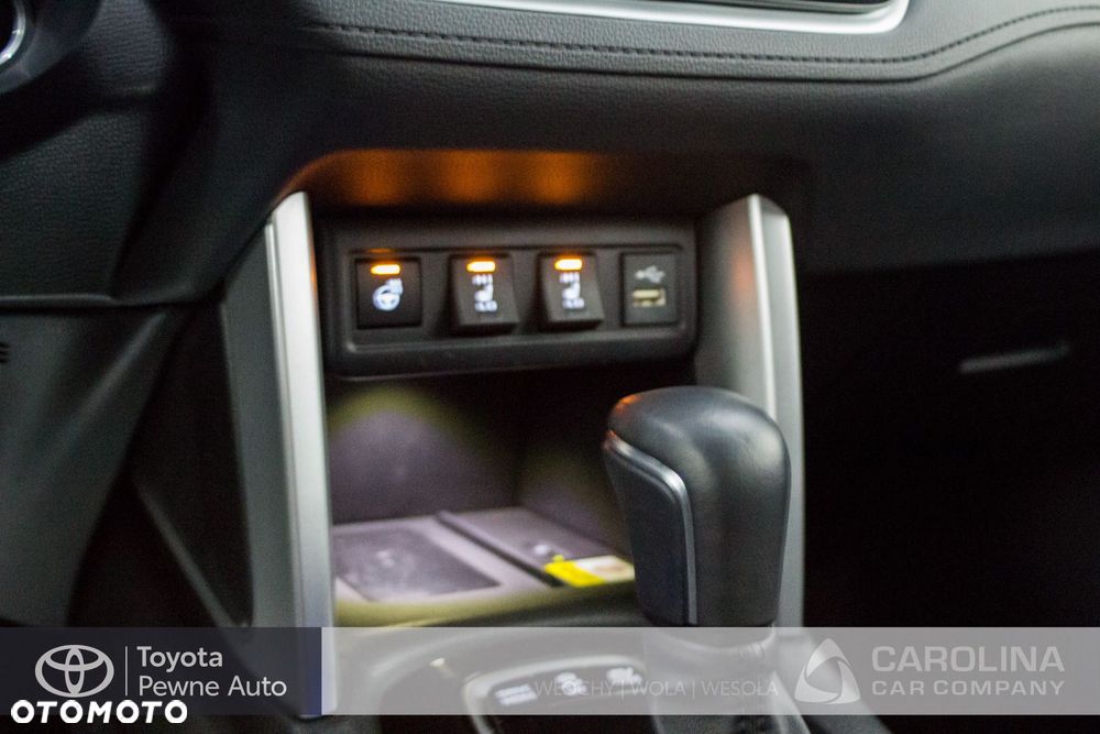 Toyota Corolla Cross - 9