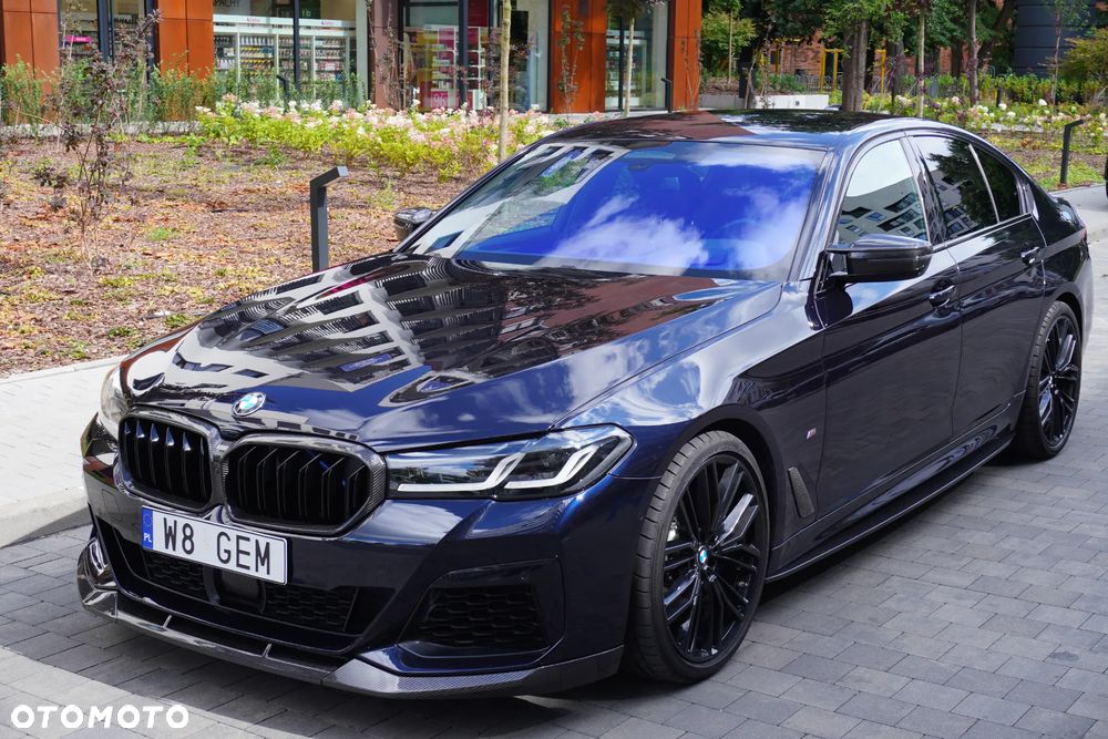 BMW Seria 5 M550i xDrive sport - 1