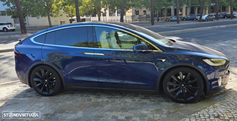 Tesla Model X 100 kWh Long Range AWD - 2