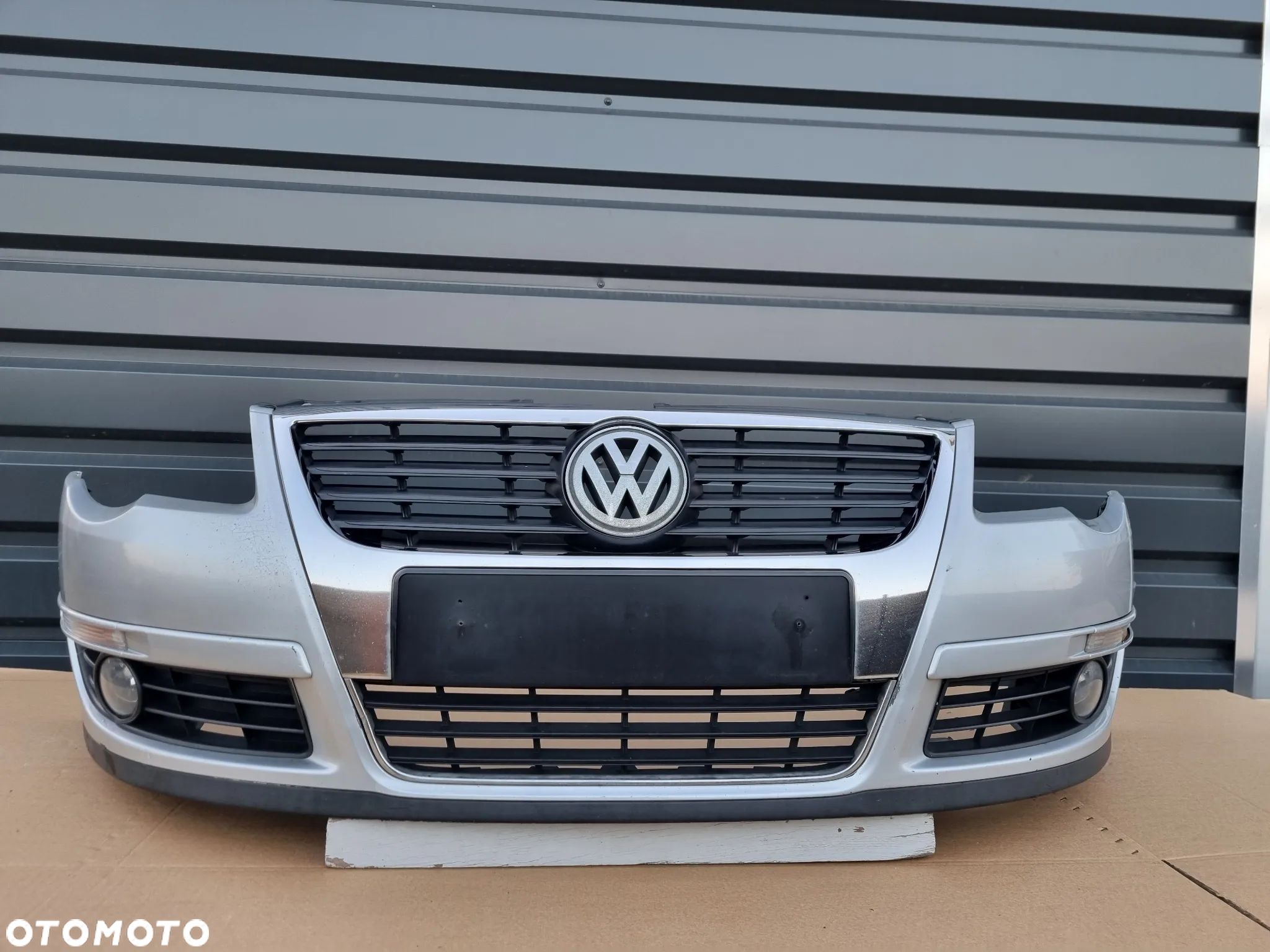 VW Passat B6 2005- zderzak przód oryginał MB196 - 1