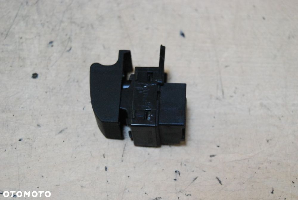 PRZEŁĄCZNIK SZYBY PRAWY AUDI A3 8L 8L0959855A - 5