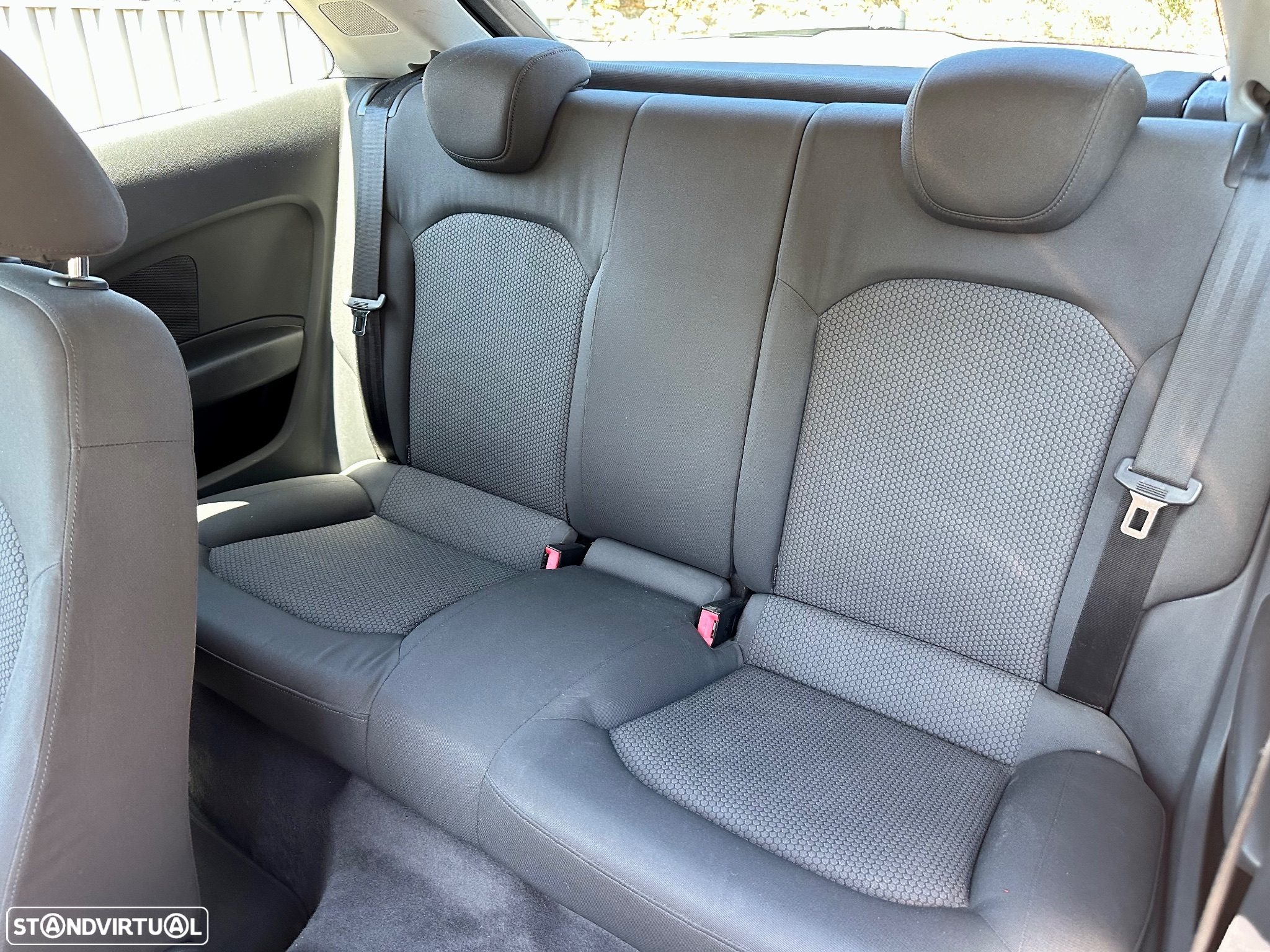 Audi A1 1.6 TDI Advance - 26