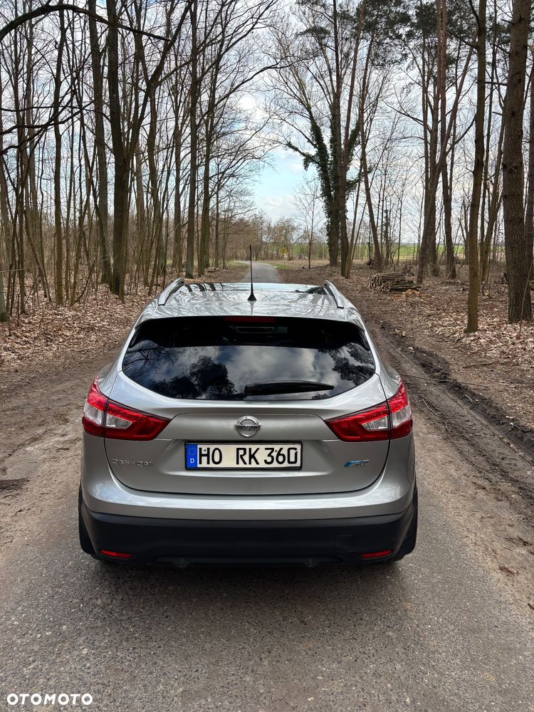 Nissan Qashqai 1.5 dCi Tekna+ - 6