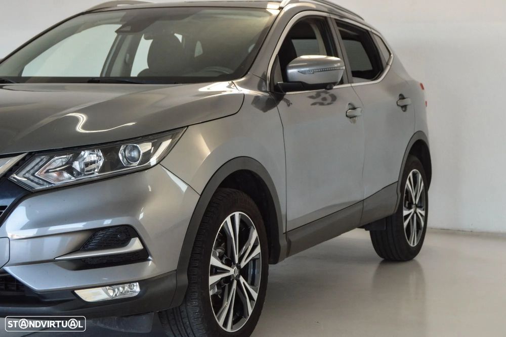 Nissan Qashqai 1.5 dCi N-Connecta - 22