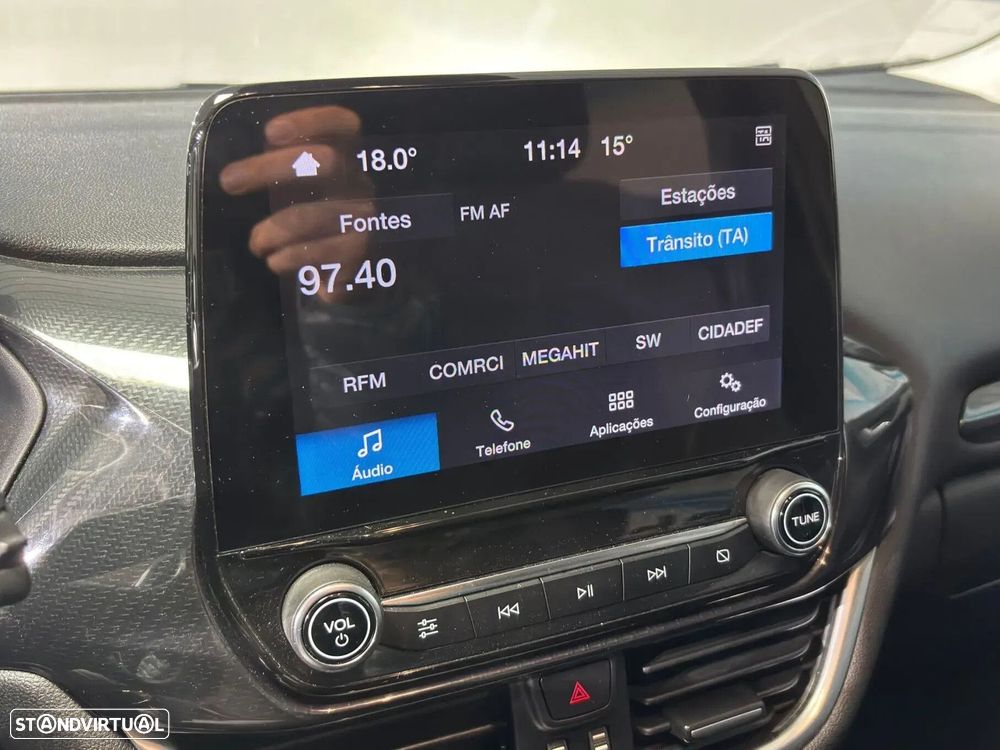 Ford Puma 1.0 EcoBoost MHEV Titanium Design - 11