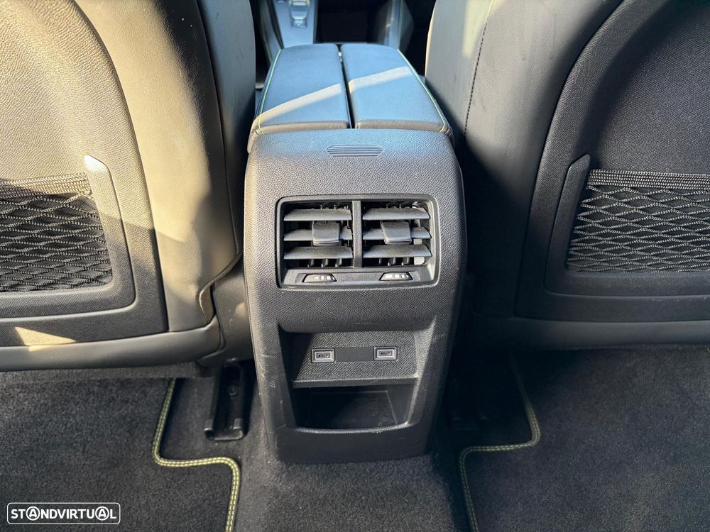 Peugeot 308 1.2 PureTech GT EAT8 - 36