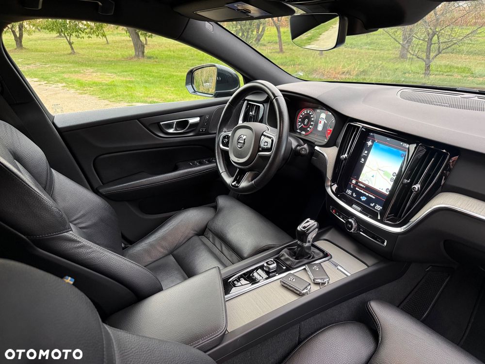 Volvo V60 D4 SCR Inscription - 28